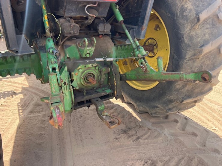 john-deere-2750-image-22