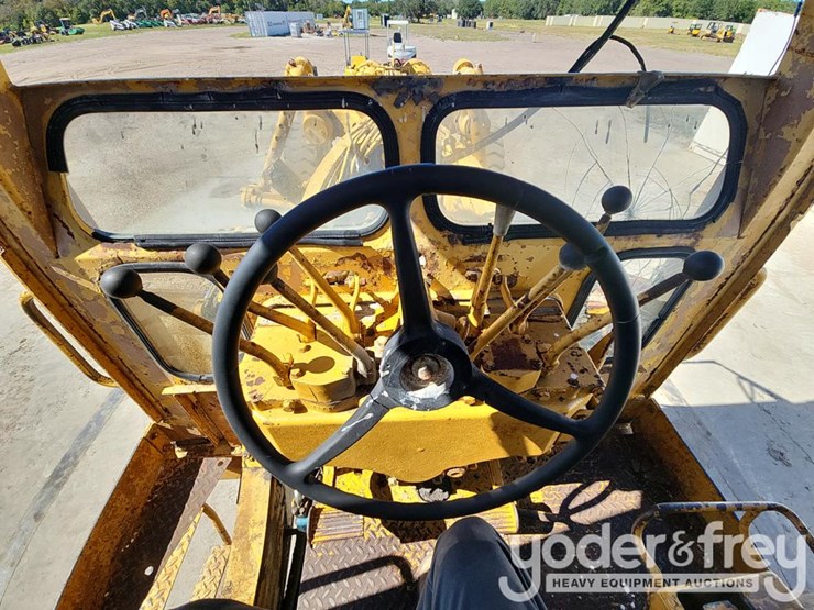 caterpillar-16g-image-61