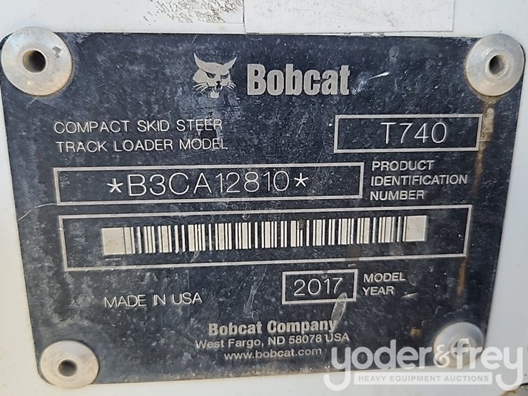 2017-bobcat-t740-image-16