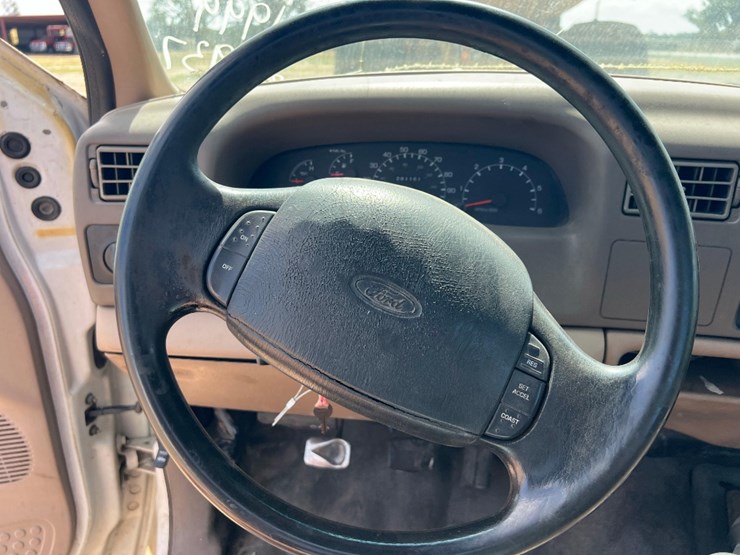 1999-ford-f450-image-29