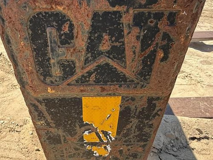 cat-125-2600:-forks-for-938h-wheel-loader-image-7