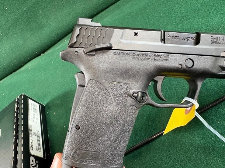 smith-&-wesson-m&p-shield-m2.0-9mm-image-8