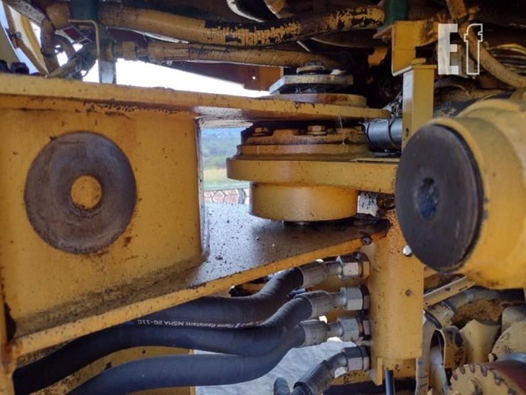 caterpillar-924f-image-23