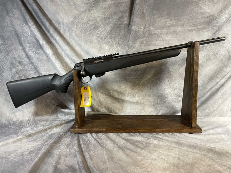 #4853-•-tikka-t1x-sr-17-hmr-bolt-action-rifle,-sn:-am3909-image-2