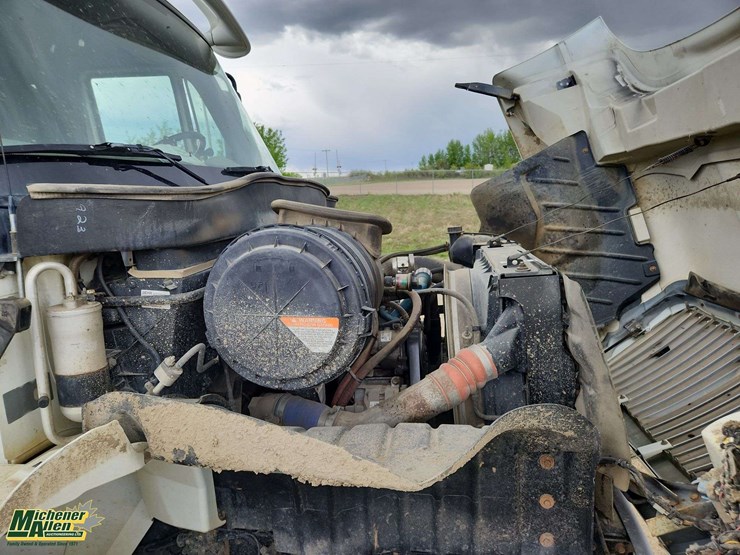 2007-international-durastar-4400-image-21