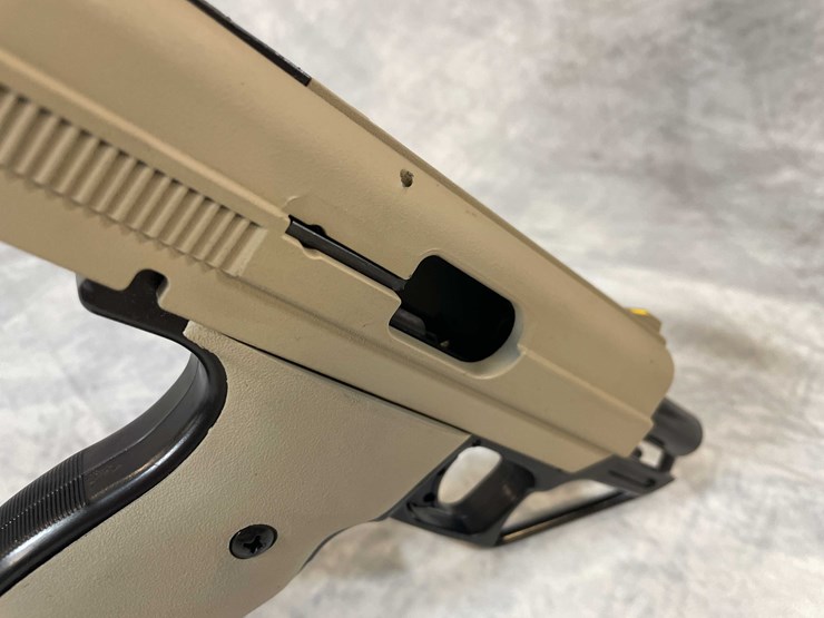 #4791-•-hi-point-p9-9mm-luger-pistol,-sn:-p10189698-image-13