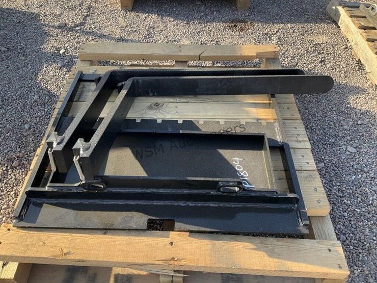 30in-forks-for-stand-up-skid-steer-image-5