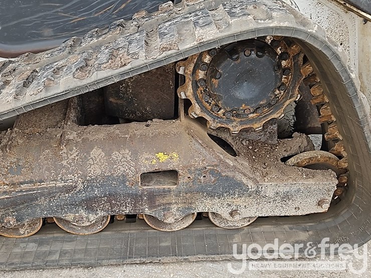 2021-bobcat-t76-image-18