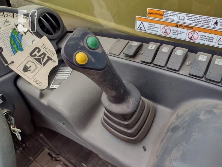 2010-caterpillar-th255-image-9