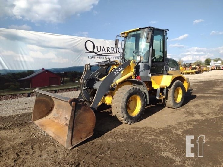 2015-deere-324k-image-28