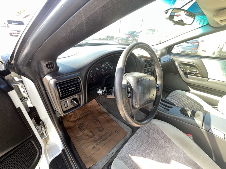 #6877-•-2000-chevy-camaro-z28-(has-wi-title)-(neenah,-wi)-image-60