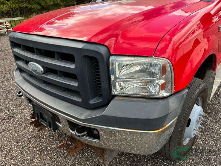 2006-ford-f350-image-3