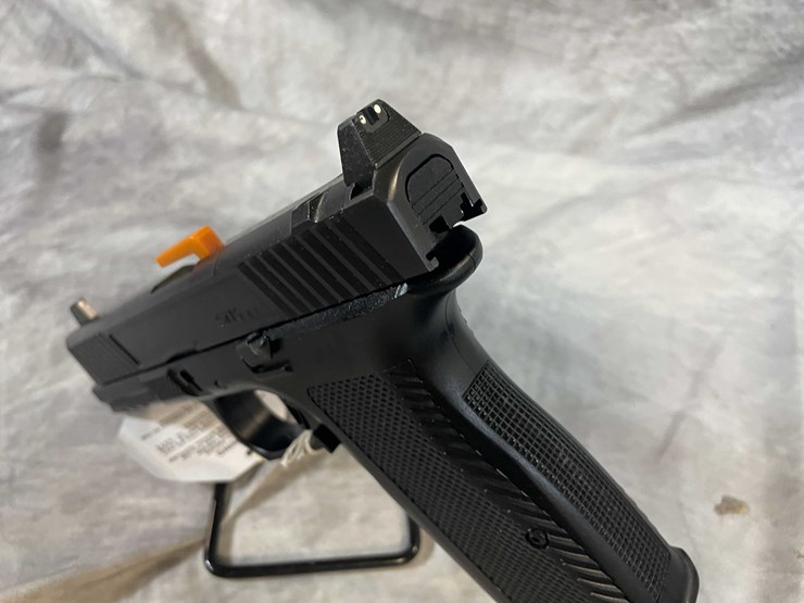 #4787-•-rock-island-stk100-9mm-luger-pistol,-sn:-ria2884305-image-23