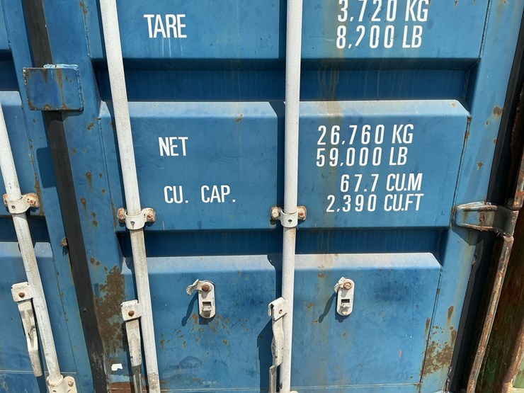 #203-•-shipping-container-image-4