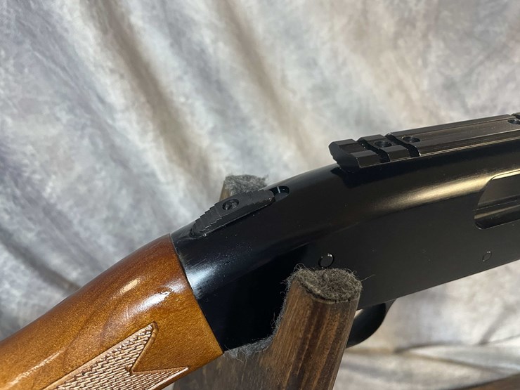 #4864-•-mossberg-model-500-12-ga.-pump-action-shotgun,-sn:-v1385461-image-8