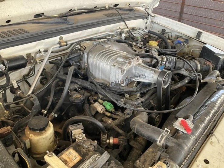 2002-nissan-frontier-image-12