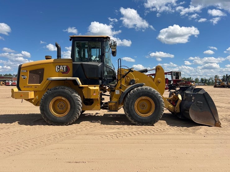 2021-caterpillar-926m-image-5
