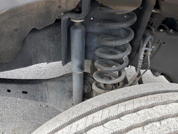 2019-ford-f450-image-14