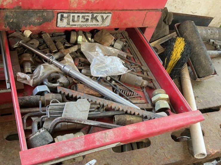 #148-•-steel-workbench-and-contents-image-10