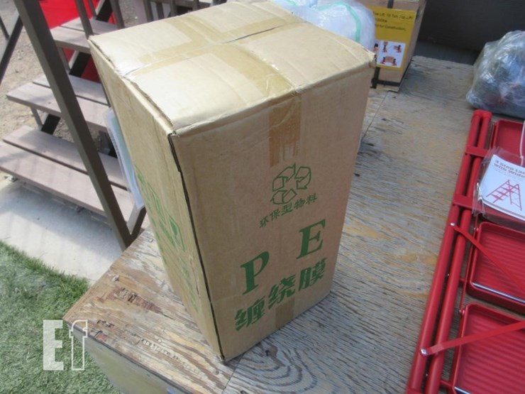 pe-industrial-stretch-wrap-image-2
