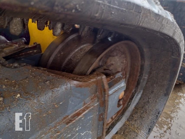 deere-333g-image-33
