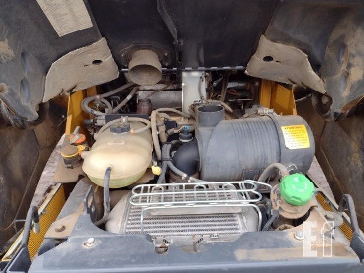 2022-deere-333g-image-32