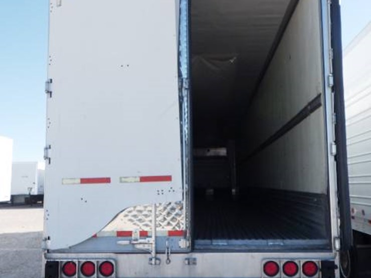 2013-utility-3000r-image-12