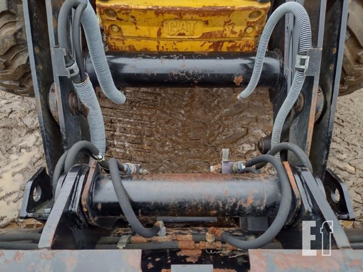2000-caterpillar-416c-image-16