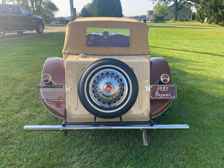 #4597-•-1937-jaguar-ss-100-replicar-(waterloo,wi)-(has-wi-title)-image-4