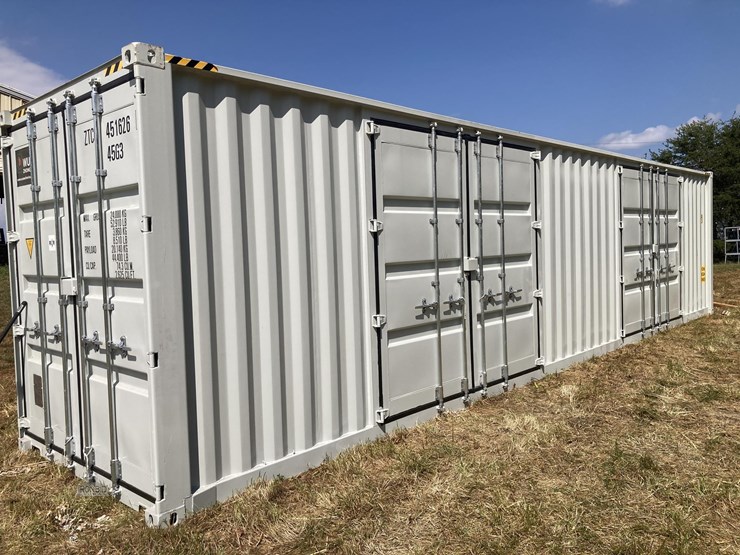 2025-container-10027-image-1