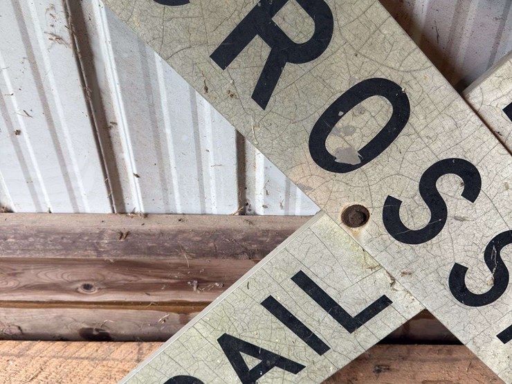railroad-crossing-image-3