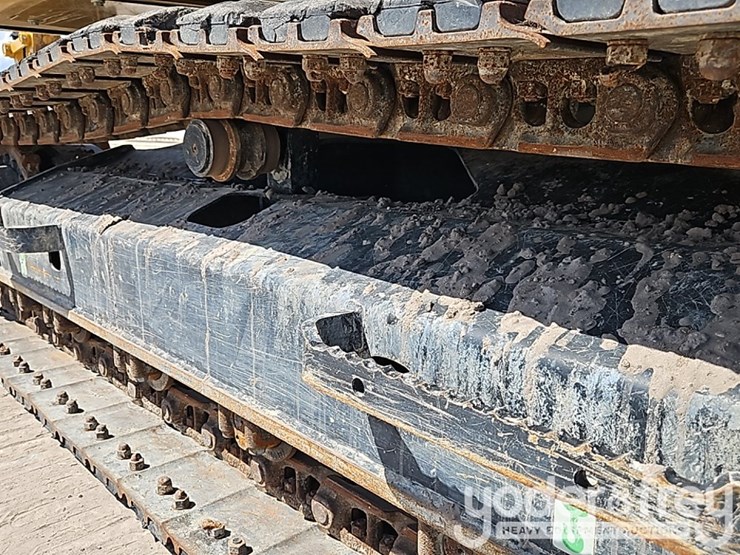2022-caterpillar-315-gc-image-12
