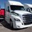 2022-freightliner-cascadia-126-image-3