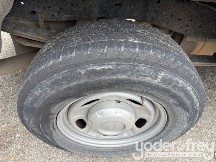 2016-ford-f250-image-8