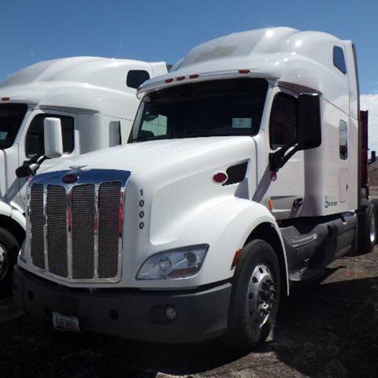 2020 PETERBILT 579