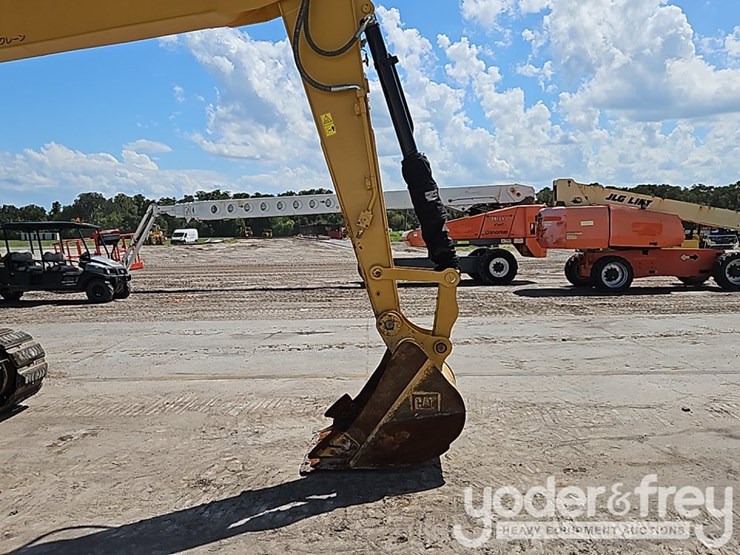 2022-caterpillar-315-gc-image-28