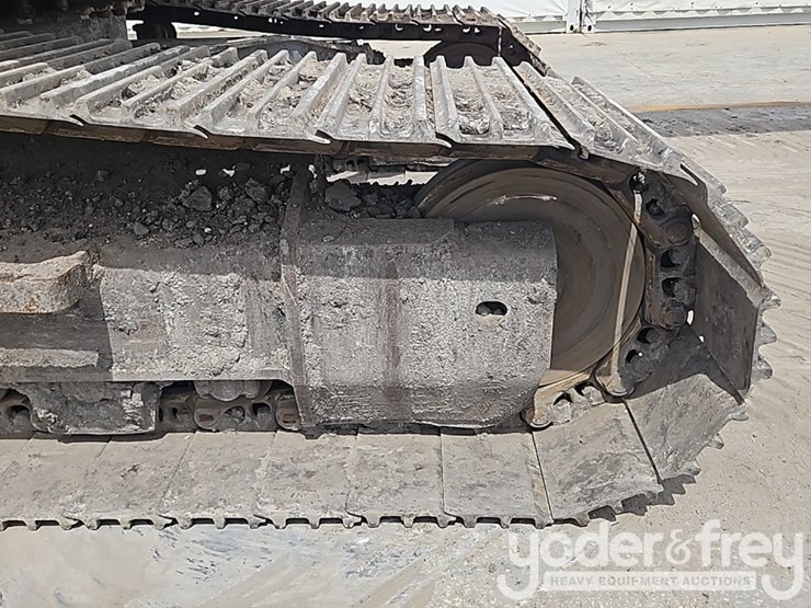 2016-komatsu-pc360-lc-11-image-12