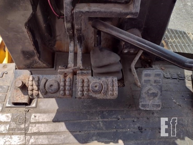 1999-deere-410e-image-8