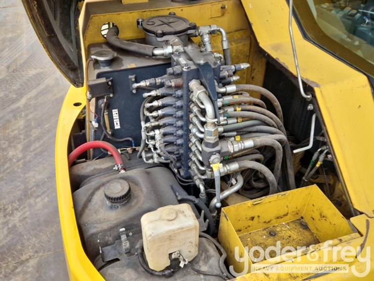 2014-komatsu-pc80mr-3-image-35