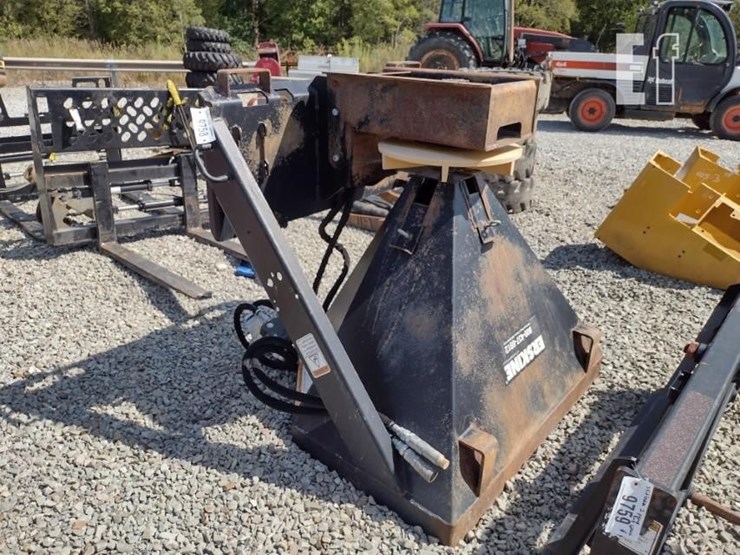 erskine-spreader-for-skid-loader-image-1