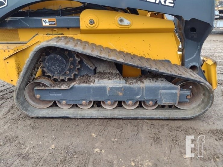 2023-deere-333g-image-16