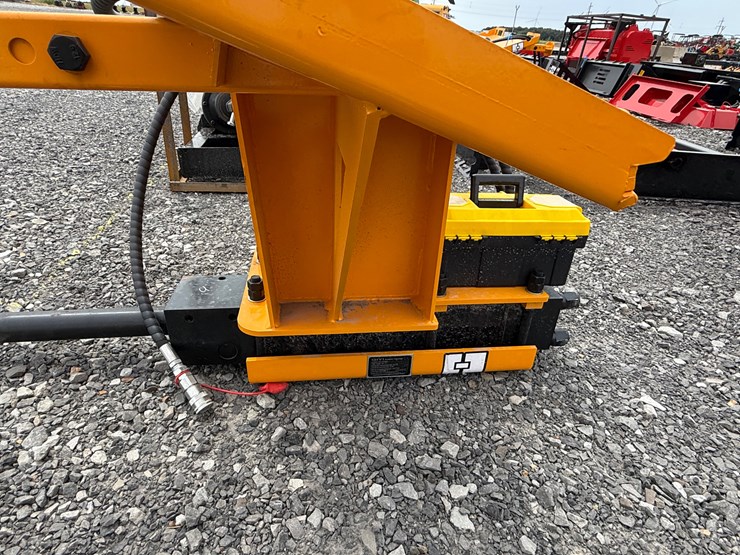 #2032-•-unused-giyi-gy-ap680-55"-skid-steer-breaker-gy-apsc680250374-inv#-27008-image-10