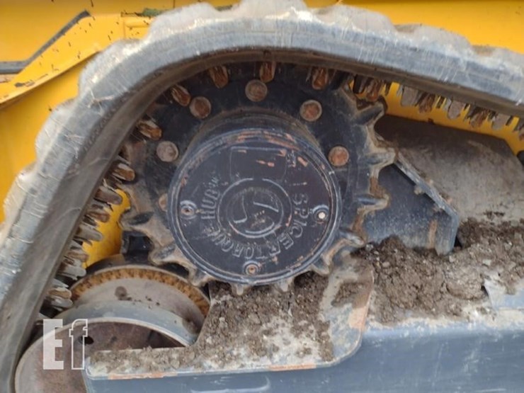 2023-deere-333g-image-17
