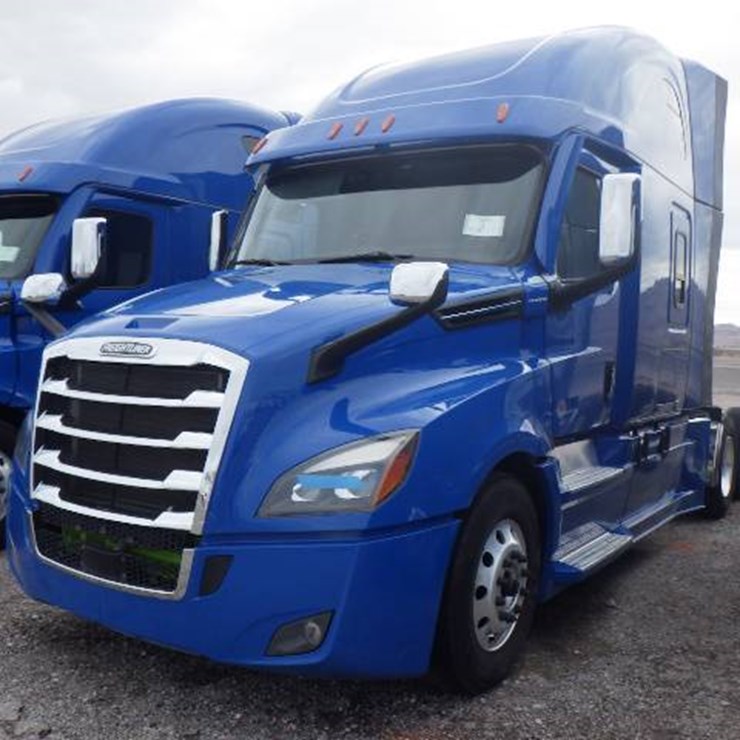 2024 FREIGHTLINER CASCADIA 126