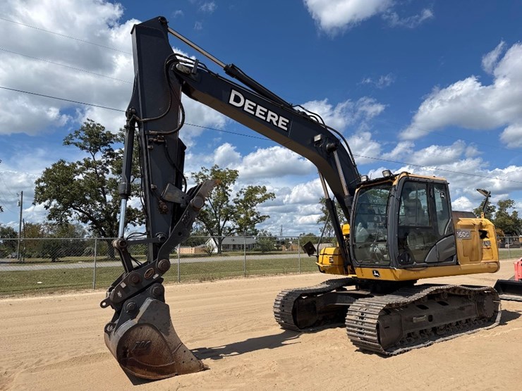 2012-deere-160g-lc-image-2