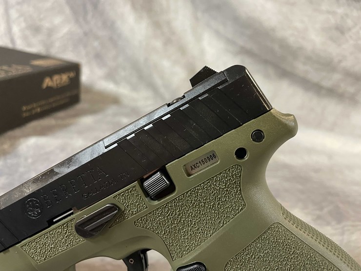 #4785-•-beretta-apx-a1-compact-9mm-luger-pistol,-sn:-axc150906-image-20