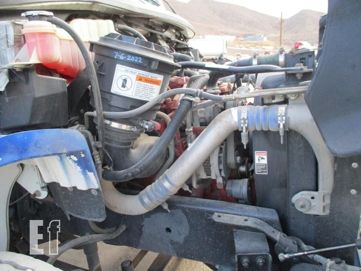 2008-freightliner-business-class-m2-106-image-6