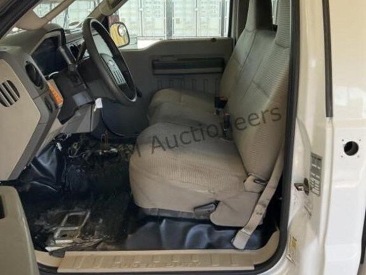 2008-ford-f250-image-21