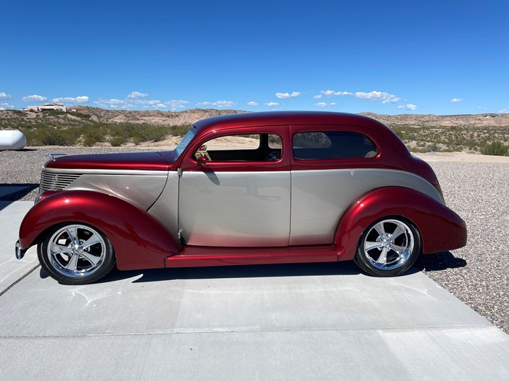 #500-•-1938-ford-humpback(has-az-title)-(located-in-elephant-butte)-image-1