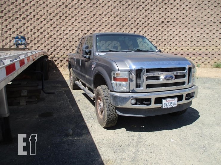 2010-ford-f250-image-2